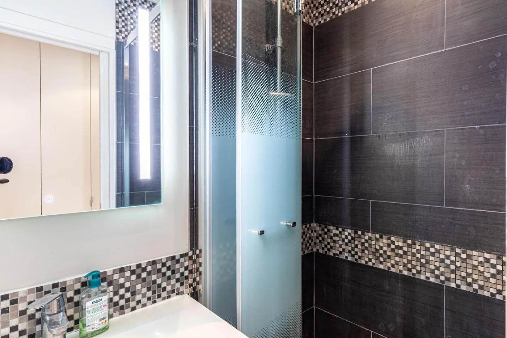 Apartamento Guestready - Tranquil Hideaway In The Vibrant 15th *